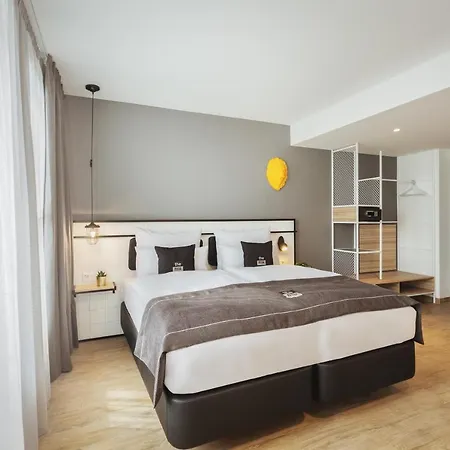 The Niu Leo - Lejlighedshotel 3*