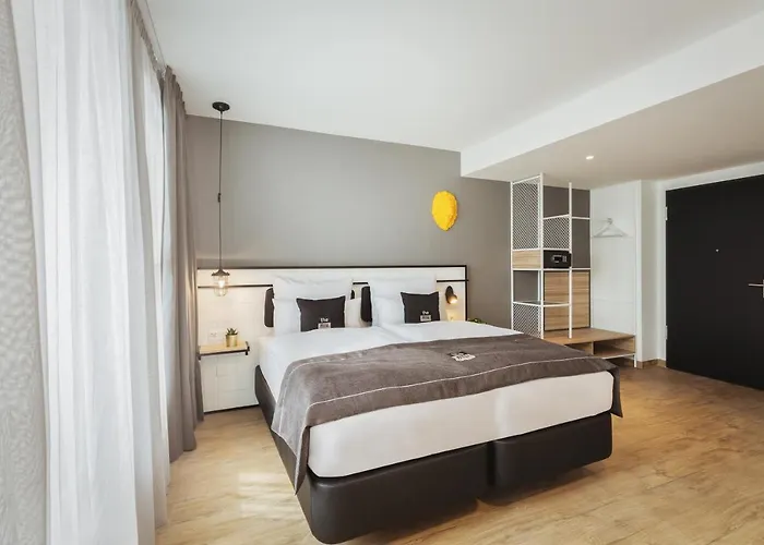 The Niu Leo - Aparthotel 3*